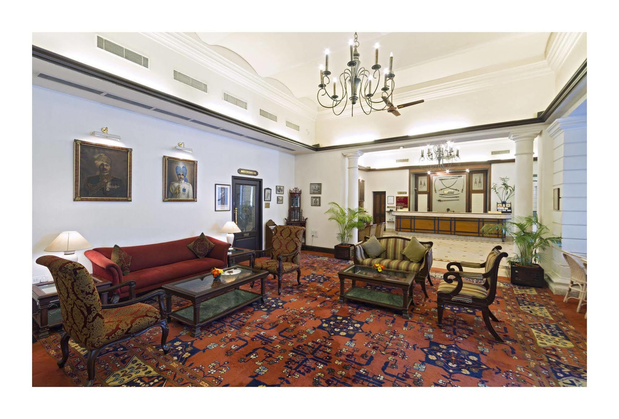 Jehan Numa Palace Hotel Бопал Екстериор снимка