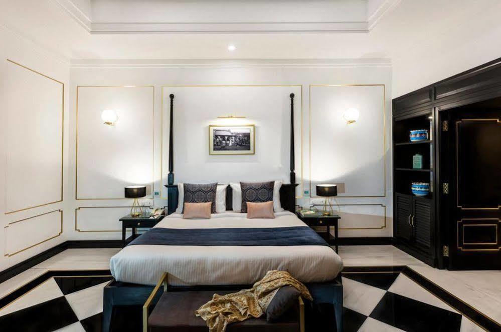 Jehan Numa Palace Hotel Бопал Екстериор снимка